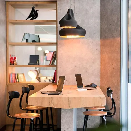 Ibis Lyon Cite Internationale Hotel 3*
