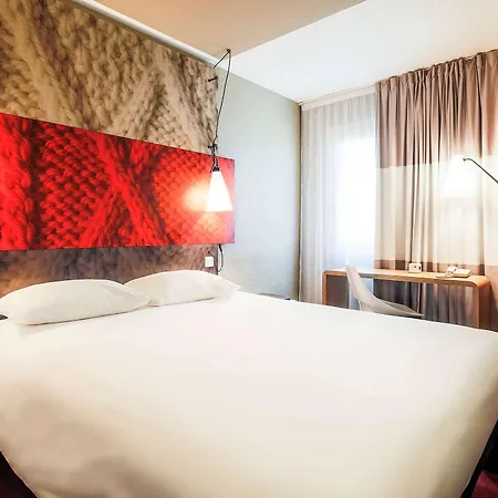 酒店 里昂卡卢尔宜必思国际酒店 3*