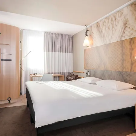 Hotel Ibis Lyon Cite Internationale