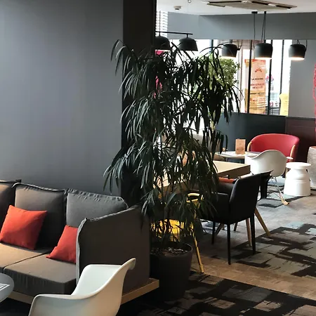 Ibis Lyon Cite Internationale 3* Caluire-et-Cuire