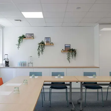 Ibis Lyon Cite Internationale 3*