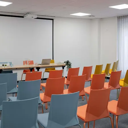 Ibis Lyon Cite Internationale Caluire-et-Cuire