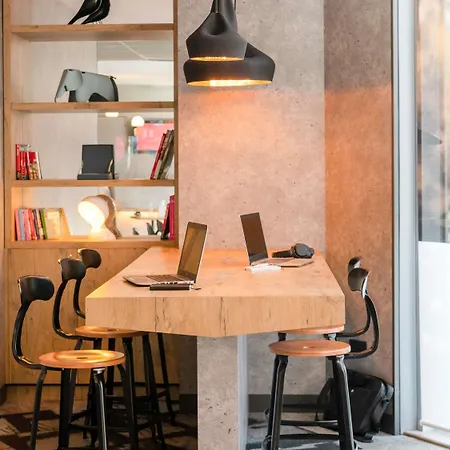 Ibis Lyon Cite Internationale Caluire-et-Cuire