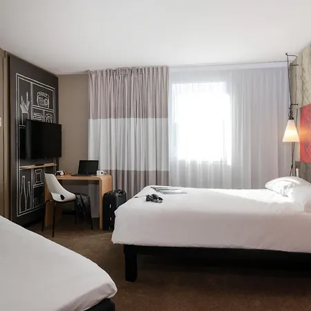 Ibis Lyon Cite Internationale Hotel 3*