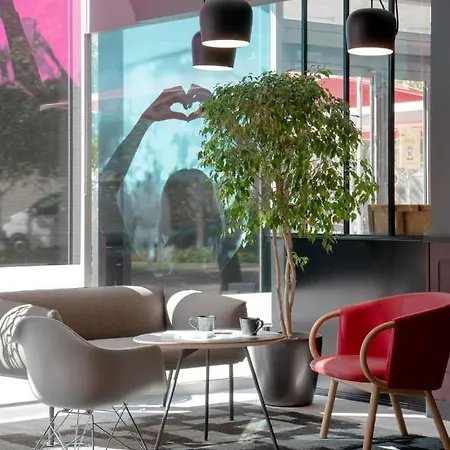 Ibis Lyon Cite Internationale Caluire-et-Cuire